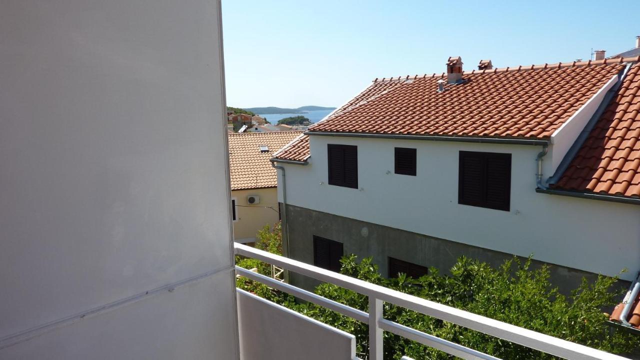 Apartments And Rooms With Parking Space Hvar - 15378 Хвар Екстериор снимка