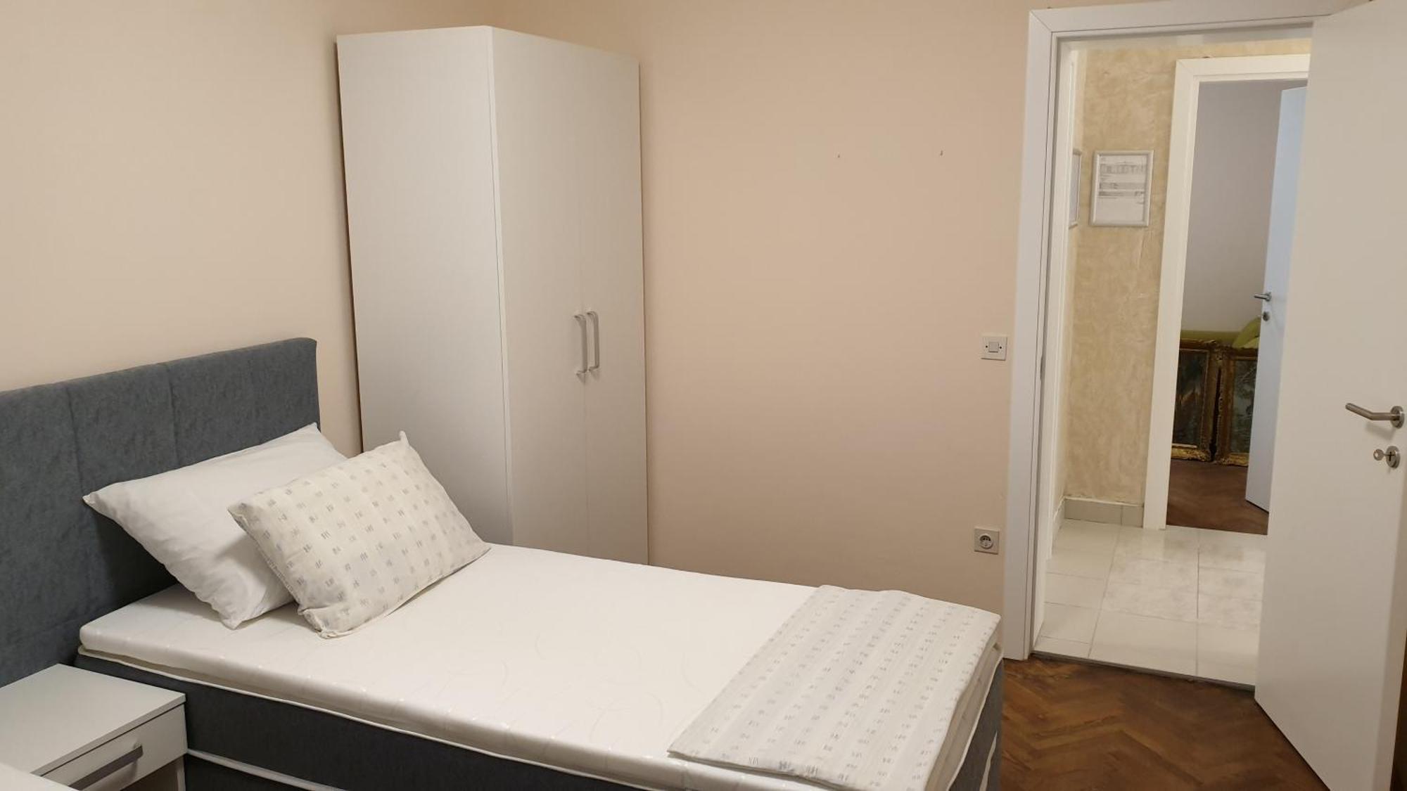 Apartments And Rooms With Parking Space Hvar - 15378 Хвар Стая снимка